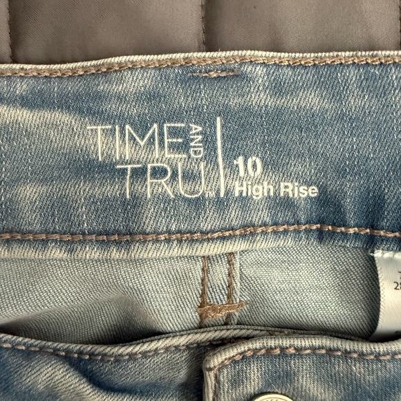 Light Blue Cropped Flare Denim Jeans - Picture 3 of 4